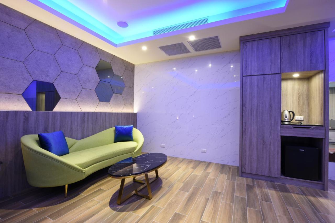 I-Like Motel Pingzhen Екстер'єр фото